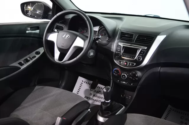 Hyundai Solaris 2014