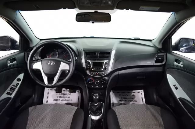 Hyundai Solaris 2014