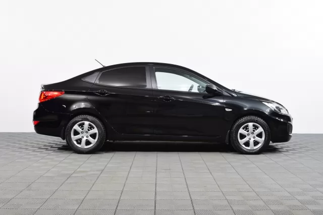 Hyundai Solaris 2014