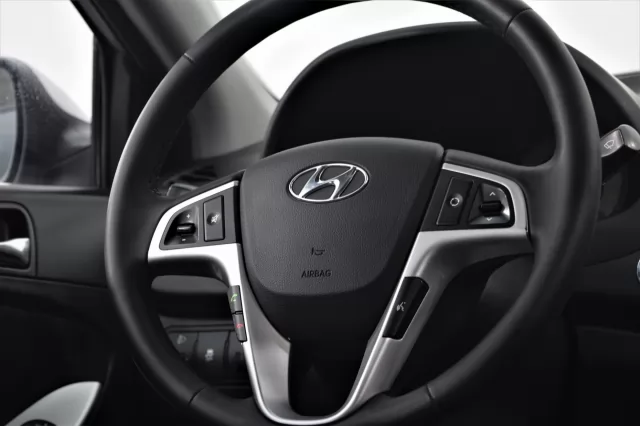 Hyundai Solaris 2014