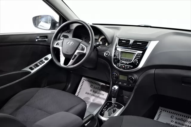 Hyundai Solaris 2014