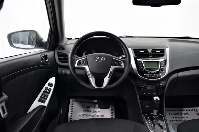 Hyundai Solaris 2014