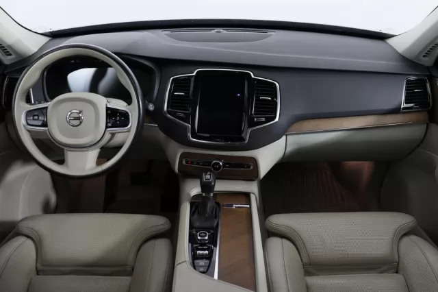 Volvo XC90 2017
