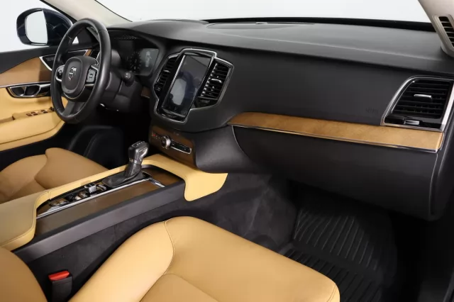Volvo XC90 2015