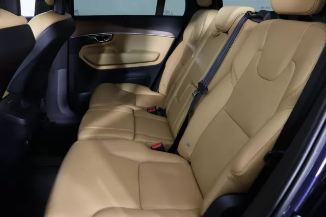 Volvo XC90 2015