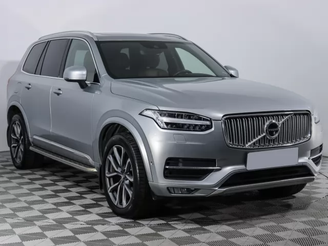 Volvo XC90 2020