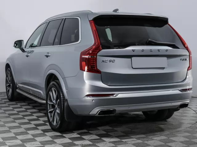 Volvo XC90 2020