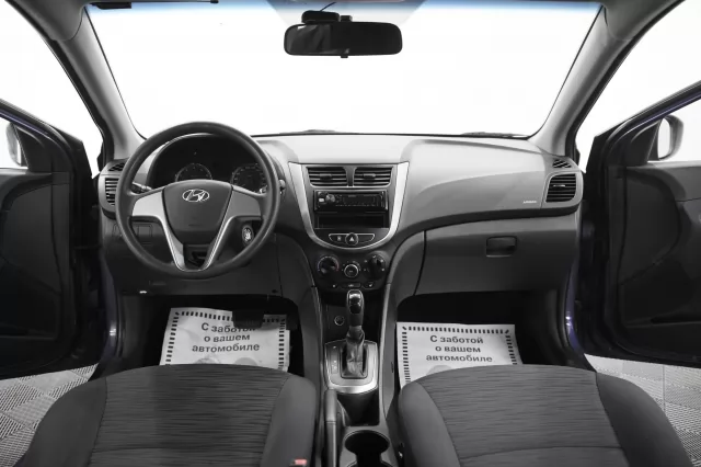 Hyundai Solaris 2015