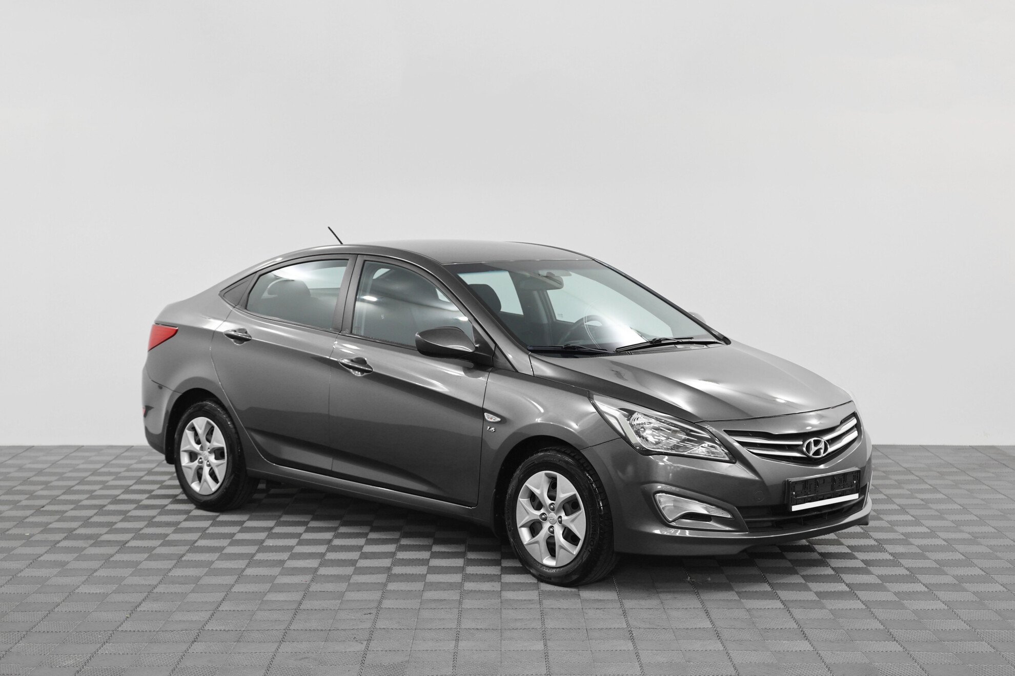 Hyundai Solaris 2016