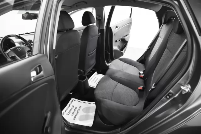 Hyundai Solaris 2016