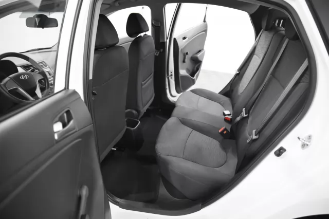 Hyundai Solaris 2016