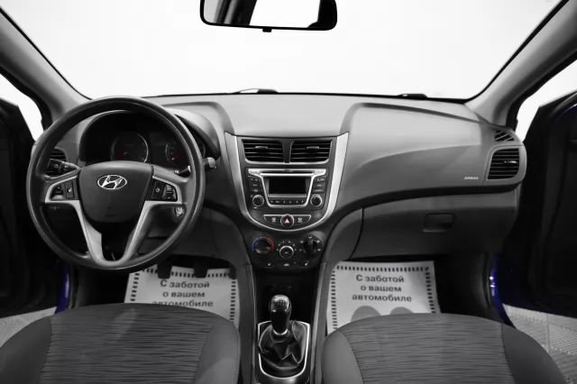 Hyundai Solaris 2016