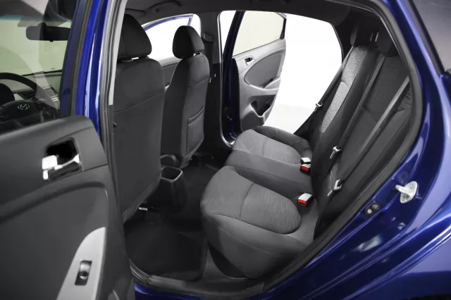 Hyundai Solaris 2016