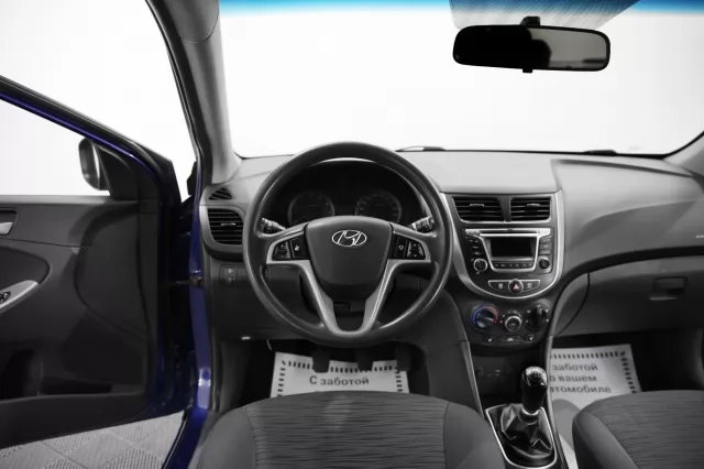 Hyundai Solaris 2016