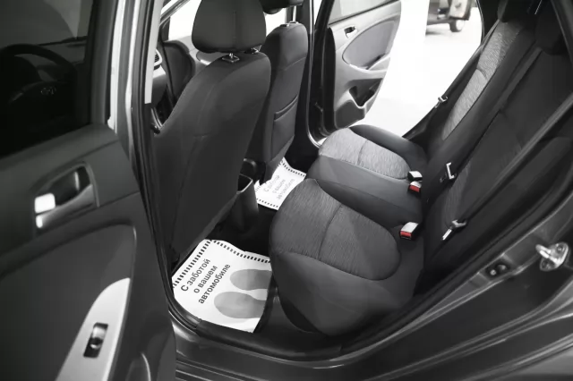 Hyundai Solaris 2016
