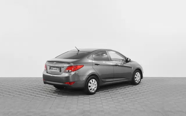 Hyundai Solaris 2016
