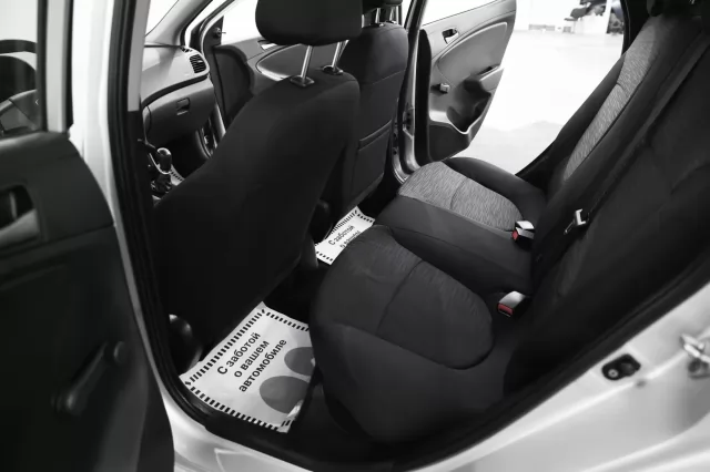 Hyundai Solaris 2016