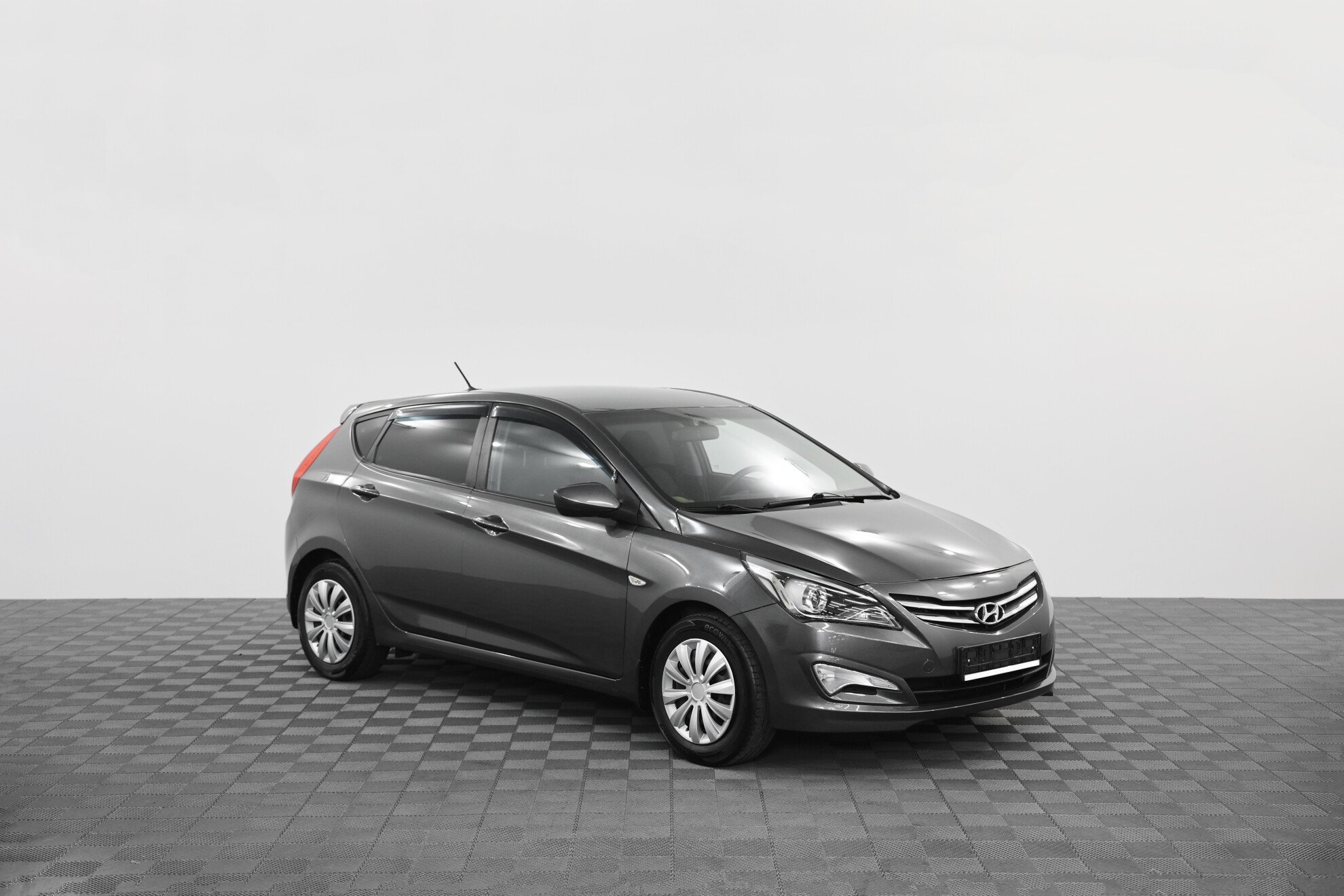 Hyundai Solaris 2016