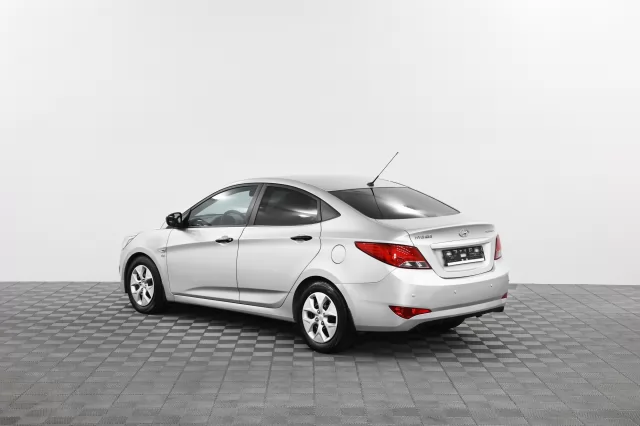 Hyundai Solaris 2016