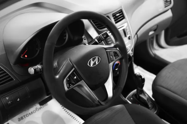 Hyundai Solaris 2016