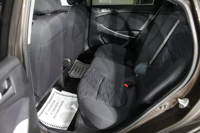 Hyundai Solaris 2016