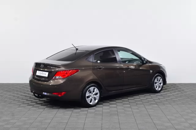 Hyundai Solaris 2016