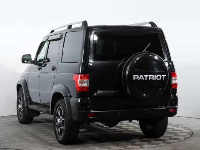 УАЗ Patriot 2017