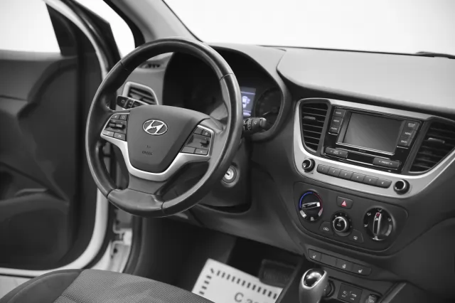 Hyundai Solaris 2018