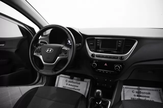 Hyundai Solaris 2018