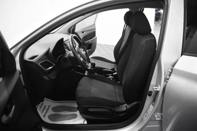 Hyundai Solaris 2018