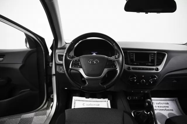Hyundai Solaris 2018