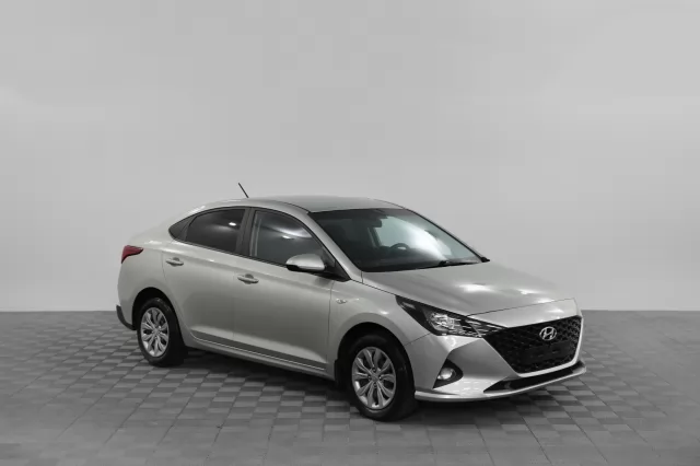 Hyundai Solaris 2022
