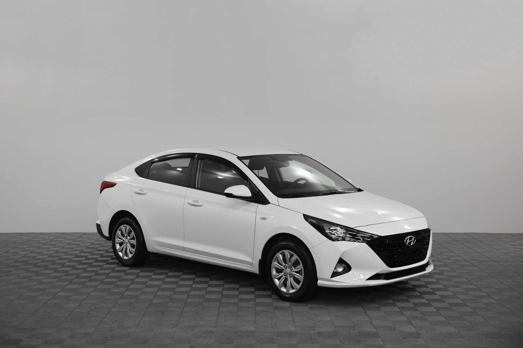 Hyundai Solaris 2022
