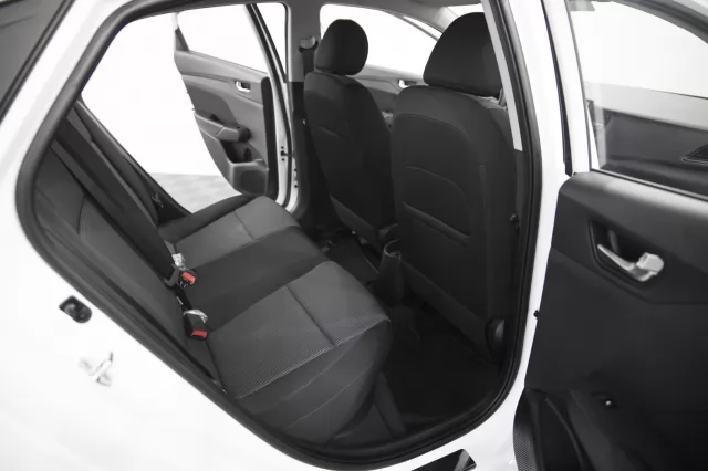 Hyundai Solaris 2022