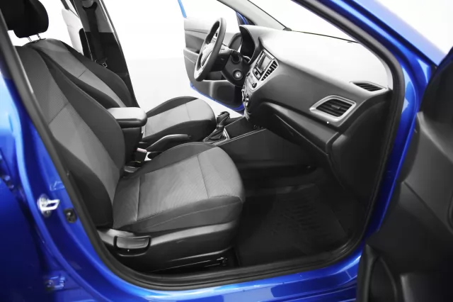 Hyundai Solaris 2022