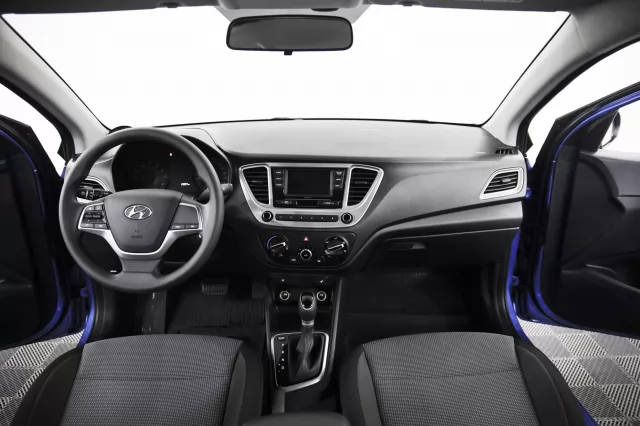 Hyundai Solaris 2022