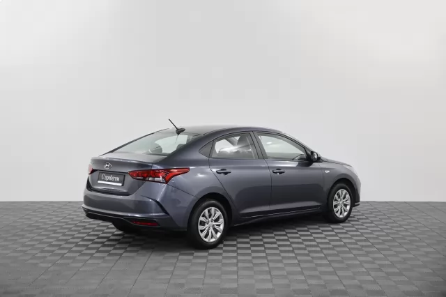 Hyundai Solaris 2022