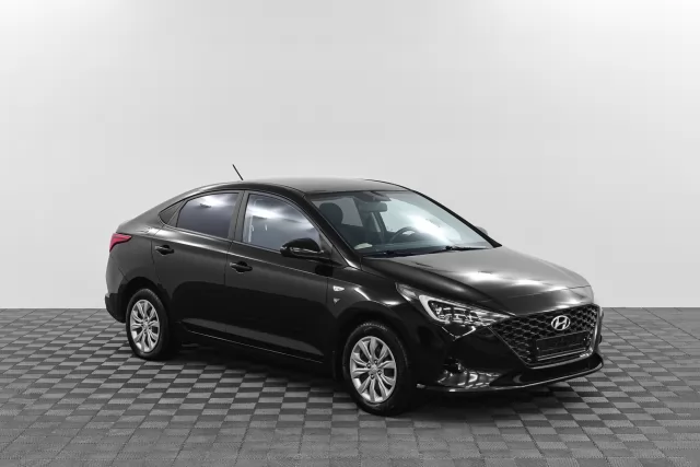Hyundai Solaris 2022