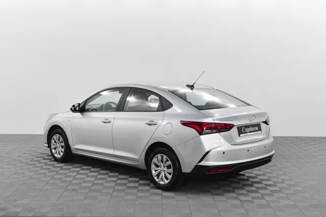 Hyundai Solaris 2022