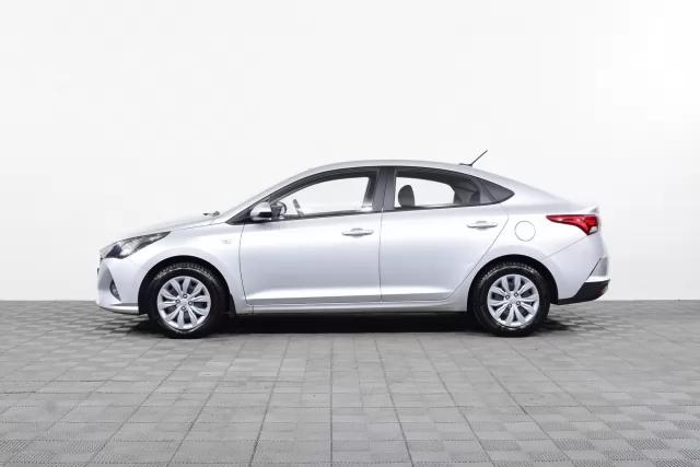 Hyundai Solaris 2022