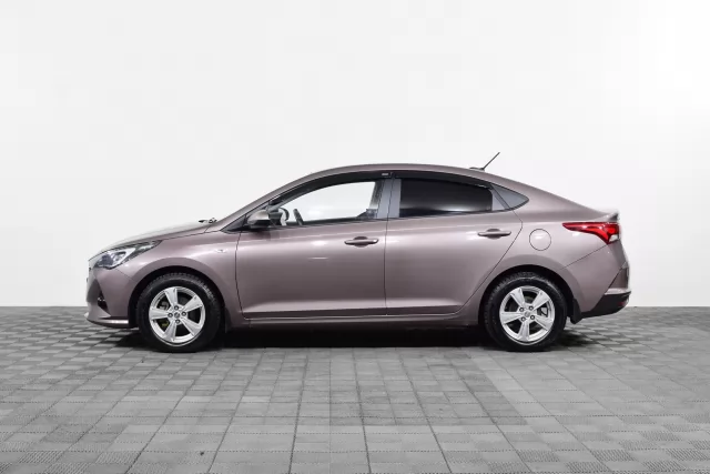 Hyundai Solaris 2022