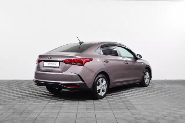 Hyundai Solaris 2022
