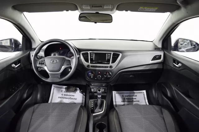 Hyundai Solaris 2022