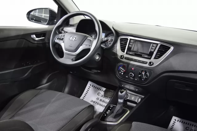 Hyundai Solaris 2022