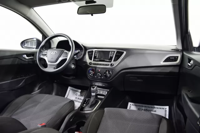 Hyundai Solaris 2022