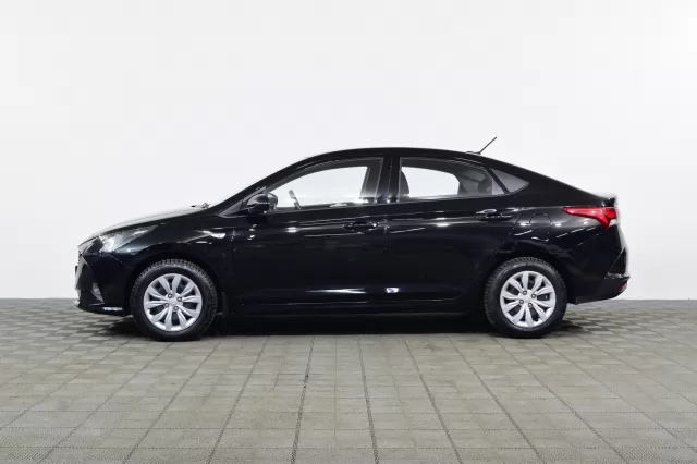 Hyundai Solaris 2022