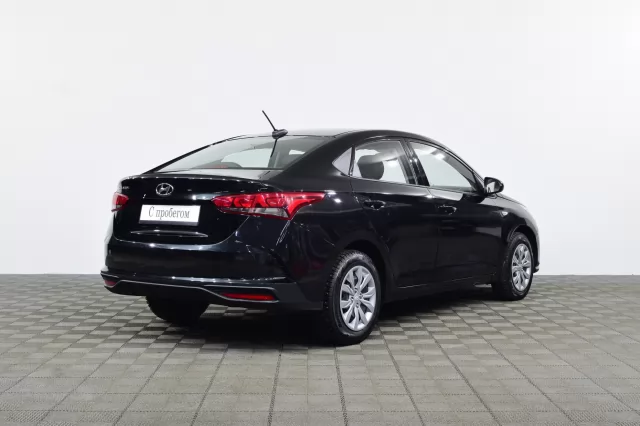 Hyundai Solaris 2022