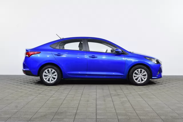 Hyundai Solaris 2022