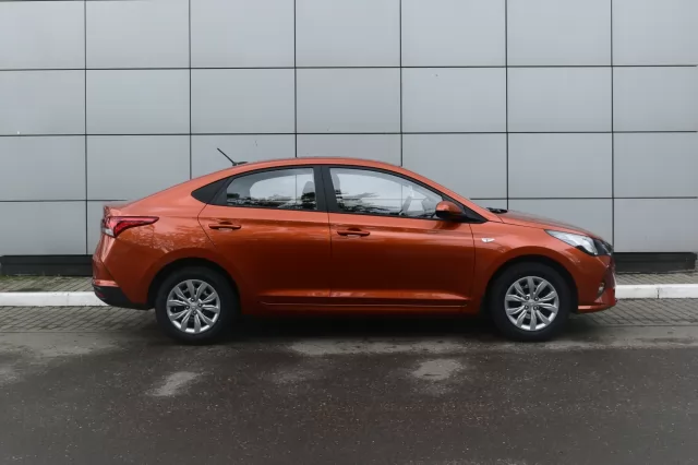 Hyundai Solaris 2022