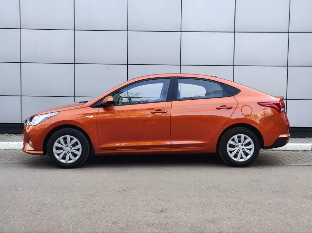 Hyundai Solaris 2022